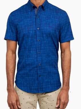 Men's Short-Sleeve Button-Down Shirt in Deep Blue